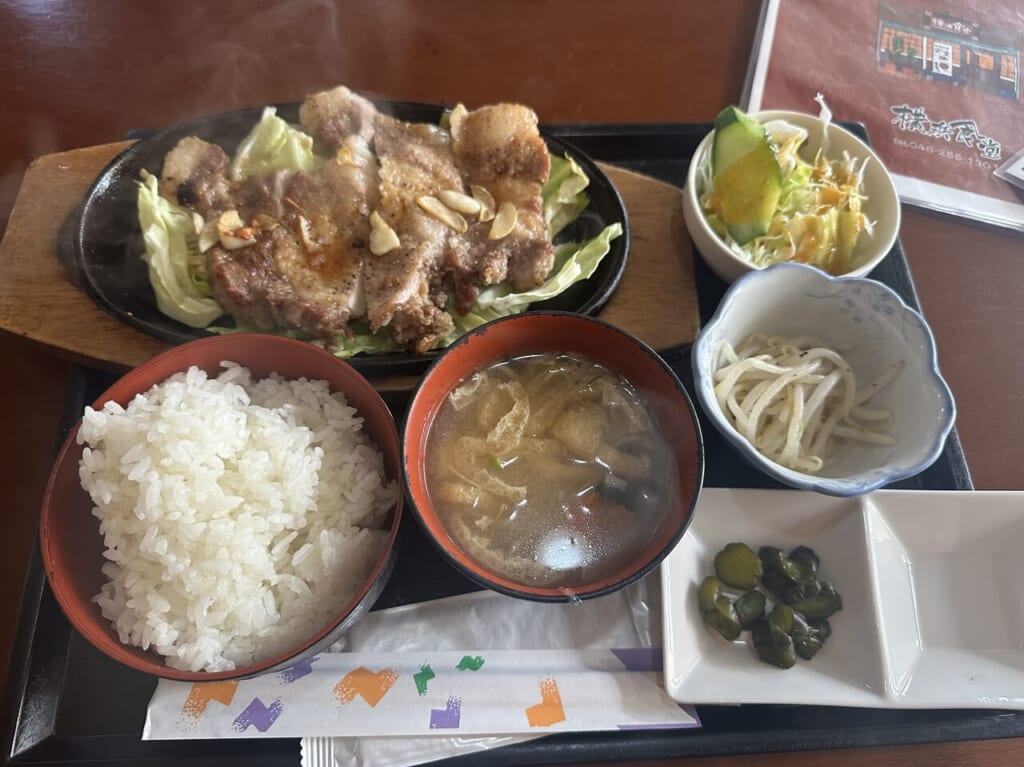 座間市横浜食堂 とんてき定食
