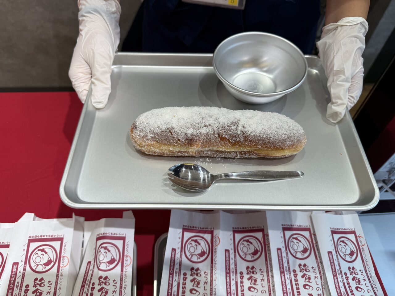 海老名市海老名マルイ期間限定出店あげぱん屋給食のおばさん
