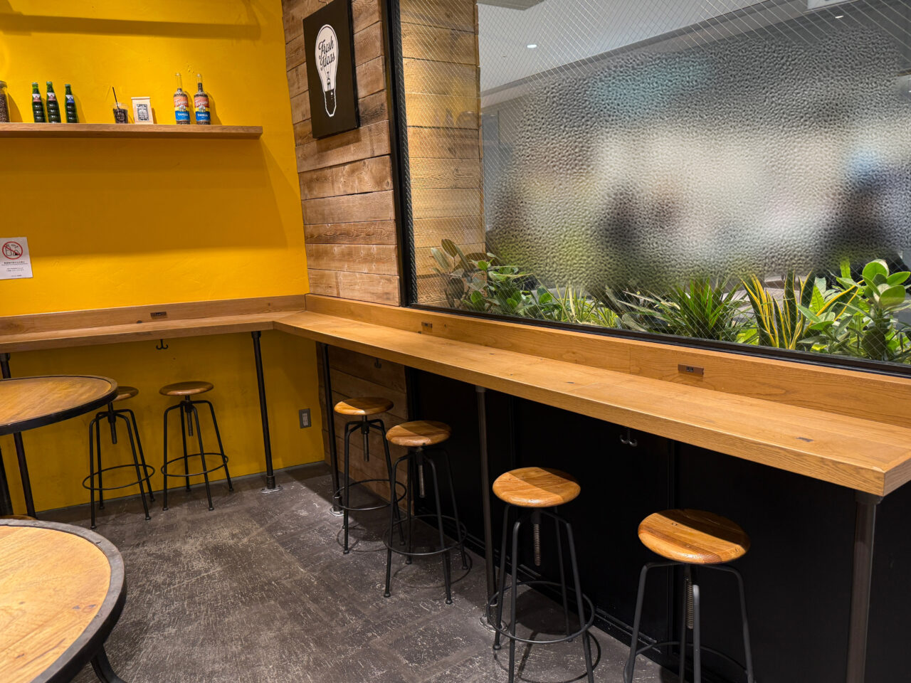 ららぽーと海老名にある「niko and ...」