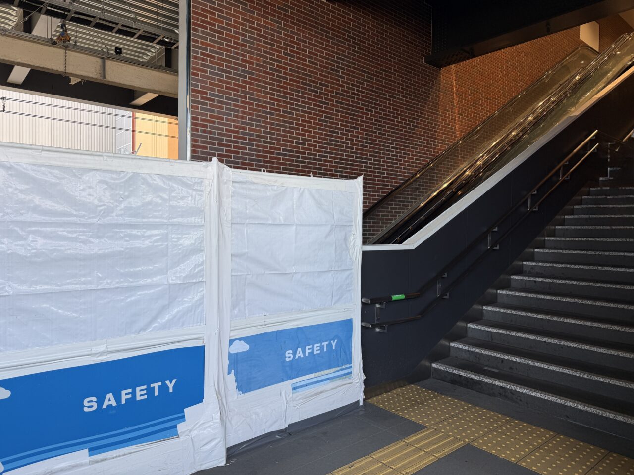 海老名市相鉄線海老名駅