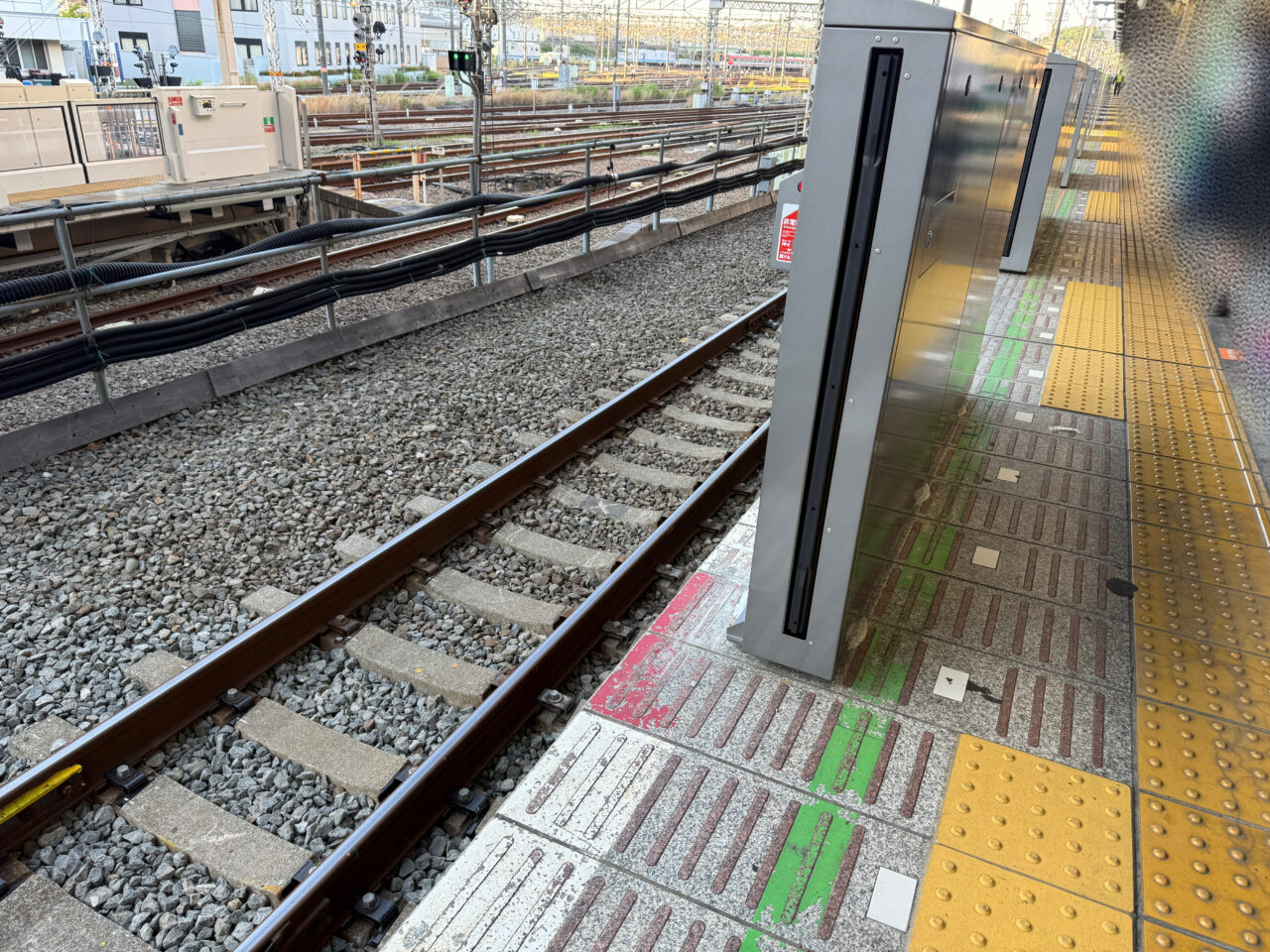 海老名市相鉄線海老名駅